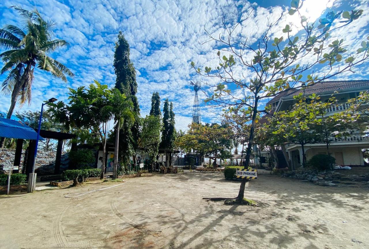 Reddoorz @ Seasun Beach Resort And Hotel Zambales Santa Cruz  Εξωτερικό φωτογραφία